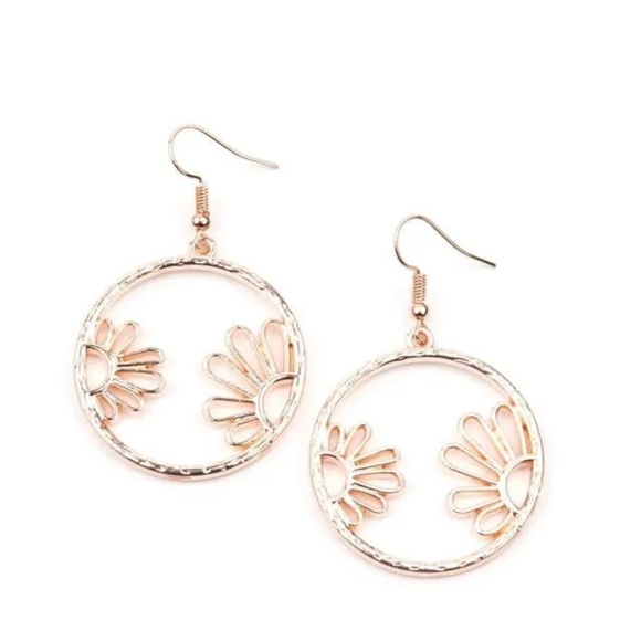 Paparazzi: Demurely Daisy, Rose Gold Earrings - Picture 3 of 4